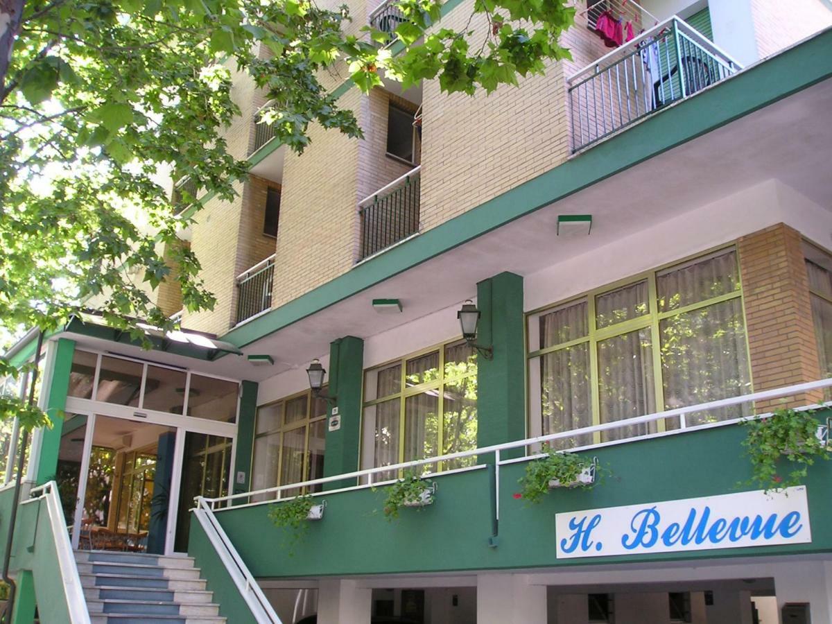 Hotel Bellevue Чезенатико Екстериор снимка