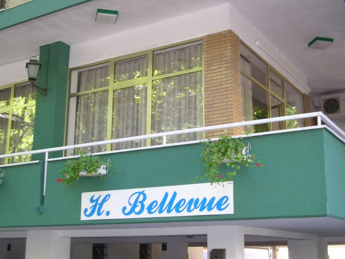 Hotel Bellevue Чезенатико Екстериор снимка